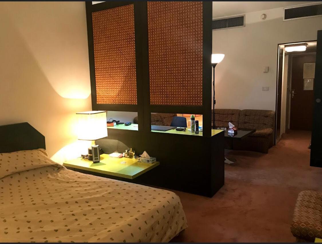 Mena Al Diyar 114 Hotel Riaad Buitenkant foto