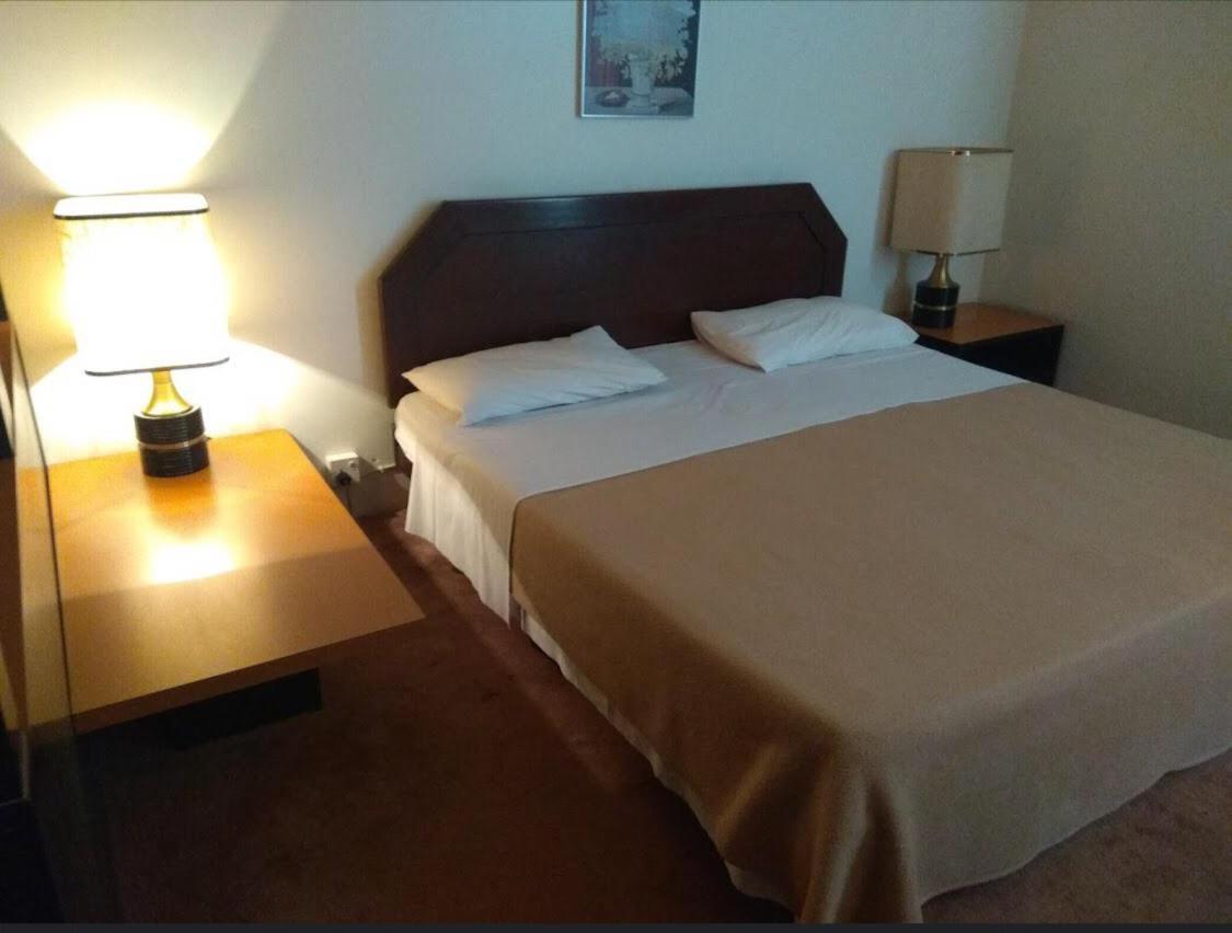 Mena Al Diyar 114 Hotel Riaad Buitenkant foto